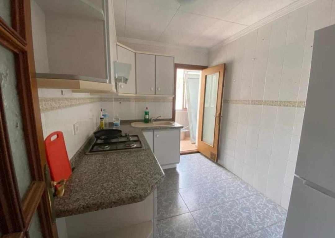 Apartmán Paloma-Habitacion Del Piso Alicante Exteriér fotografie